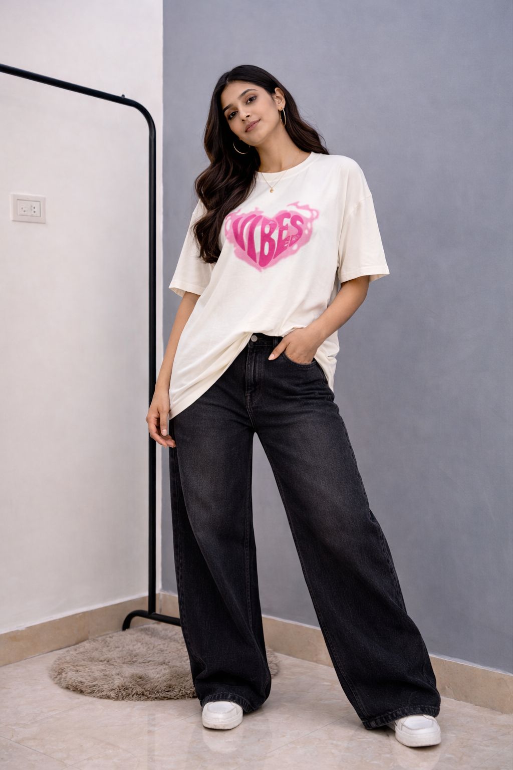 VIBE OVERSIZED TEE